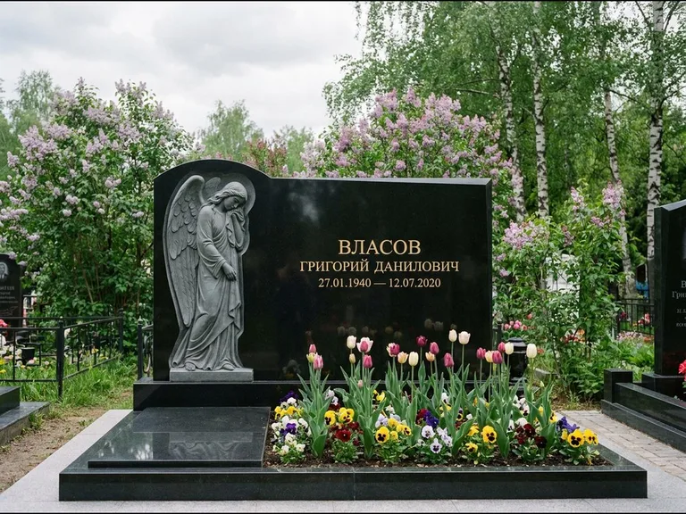 Памятник с барельефом — выполненная работа 3 в Краснодаре