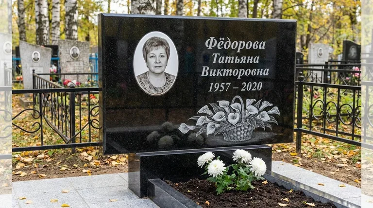 Памятник с гравировкой калл — выполненная работа «Фёдорова» в Краснодаре