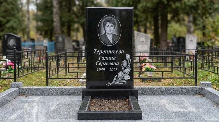 Памятник с гравировкой тюльпанов — выполненная работа «Терентьева» в Краснодаре