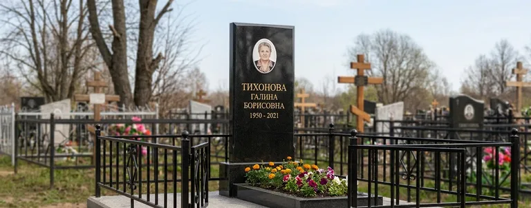 Памятник с художественной гравировкой, Памятники мастерской «Мастер Каменев» на кладбищах Москвы