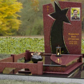 Мемориальный ансамбль со звездой и православным крестом - П183