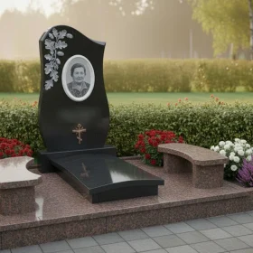 Памятник с овальным венком и православным крестом - ПН387